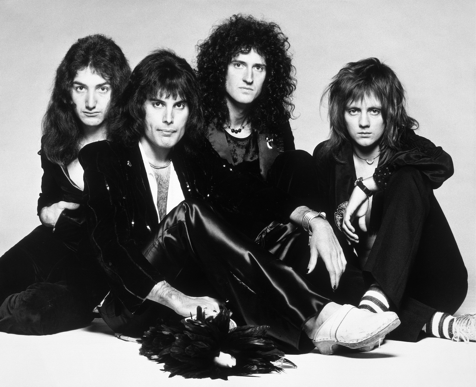QUEEN'S ICONIC “BOHEMIAN RHAPSODY” BECOMES THE MOST-STREAMED SONG